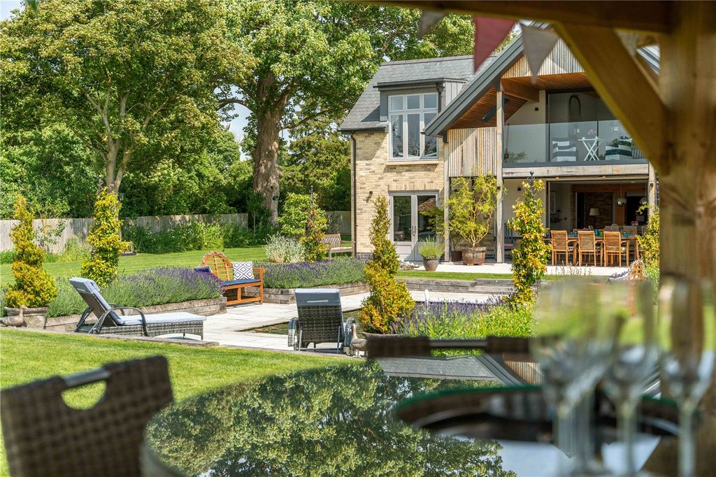 Additional image 28 of 5 bed detached house for saleDogget Lane, Fulbourn, Cambridgeshire CB21