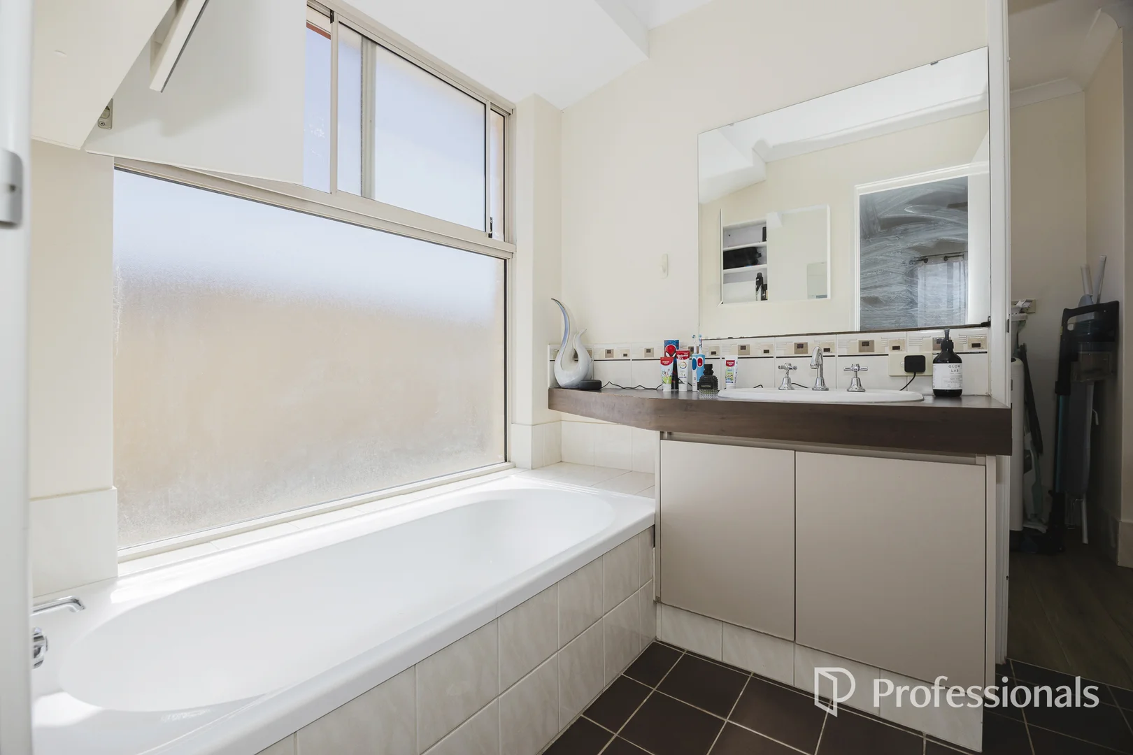 Additional image 3 of 10 Longton Way, Ellenbrook WA 6069