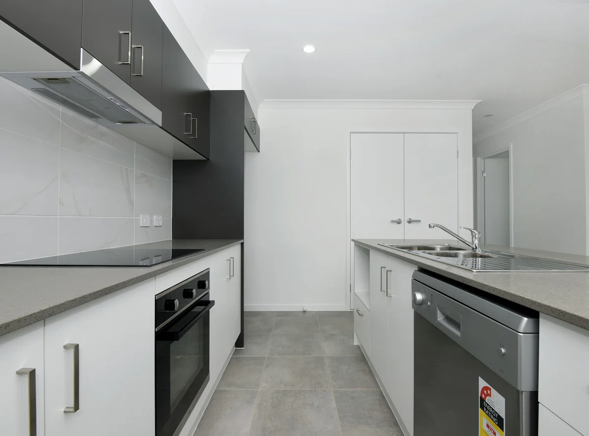 Additional image 4 of Unit 1&2 , 70 Shelby Street, Glenvale QLD 4350