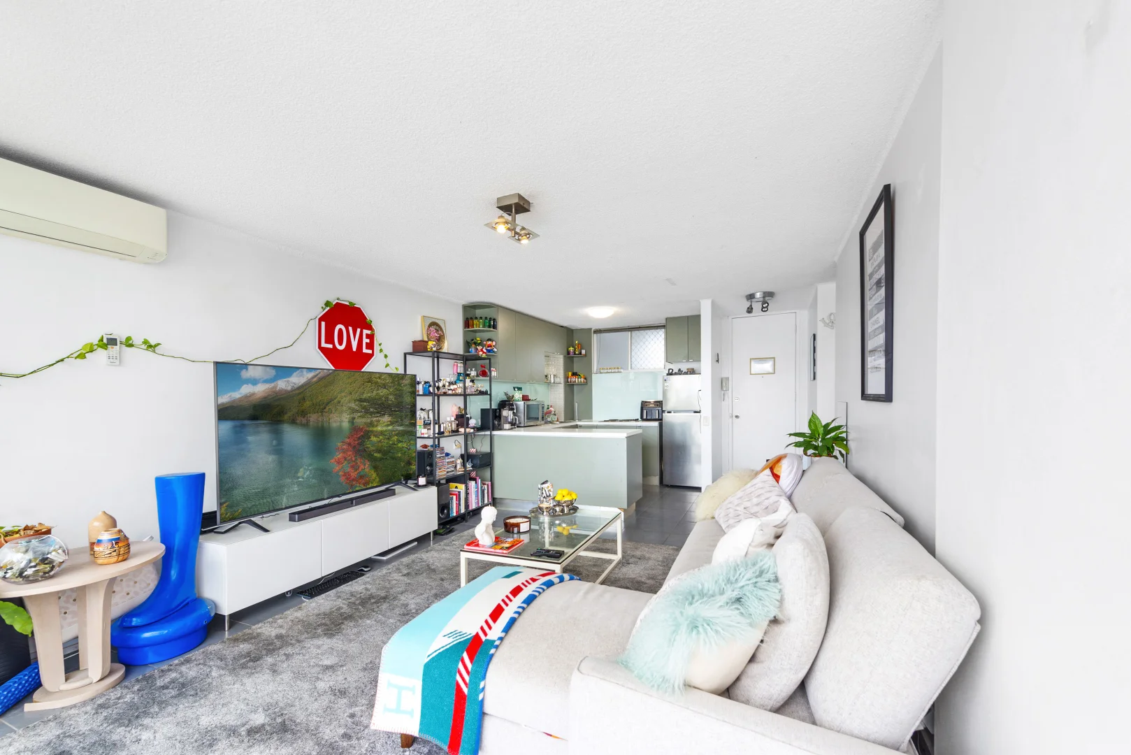 Additional image 8 of 22/30 Watson Esplanade, Surfers Paradise QLD 4217