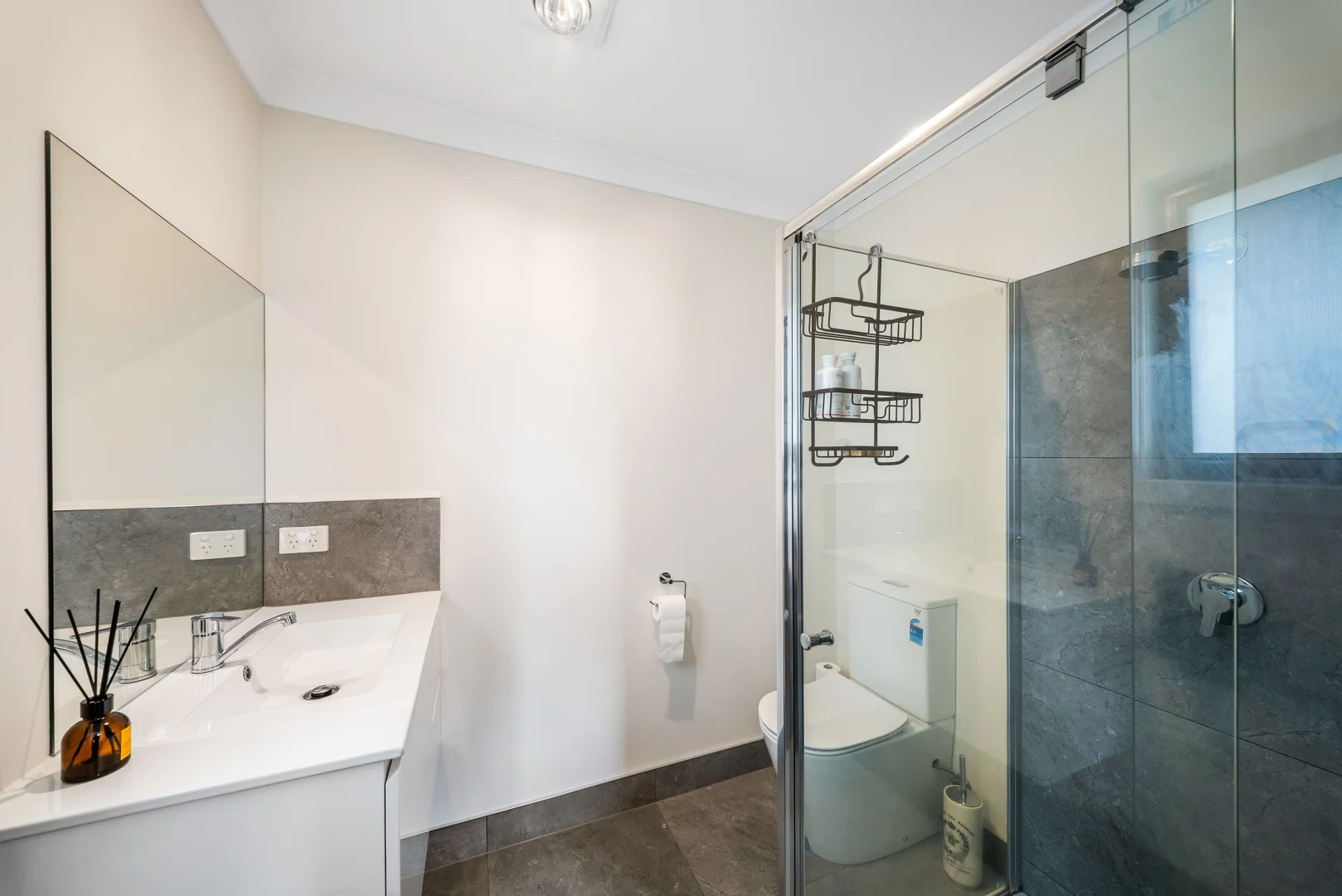 Additional image 9 of 1/43 Adelaide Street, George Town TAS 7253