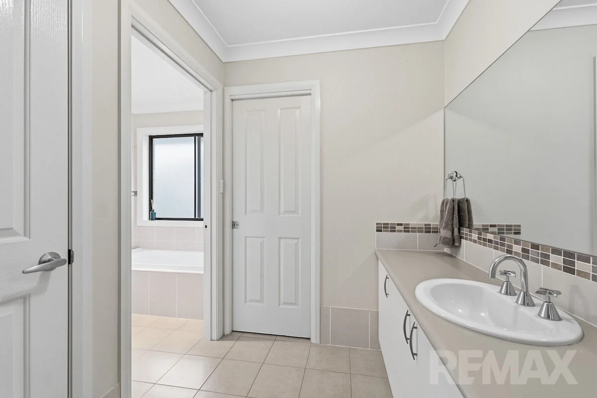 Additional image 24 of 45 Yarrawah Crescent, Bourkelands NSW 2650