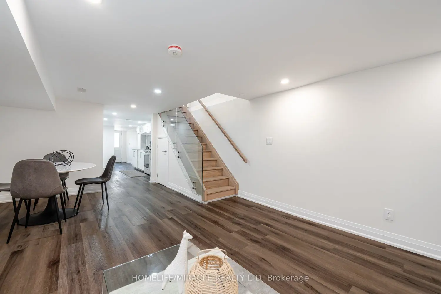 Additional image 15 of 388 Oakwood Avenue