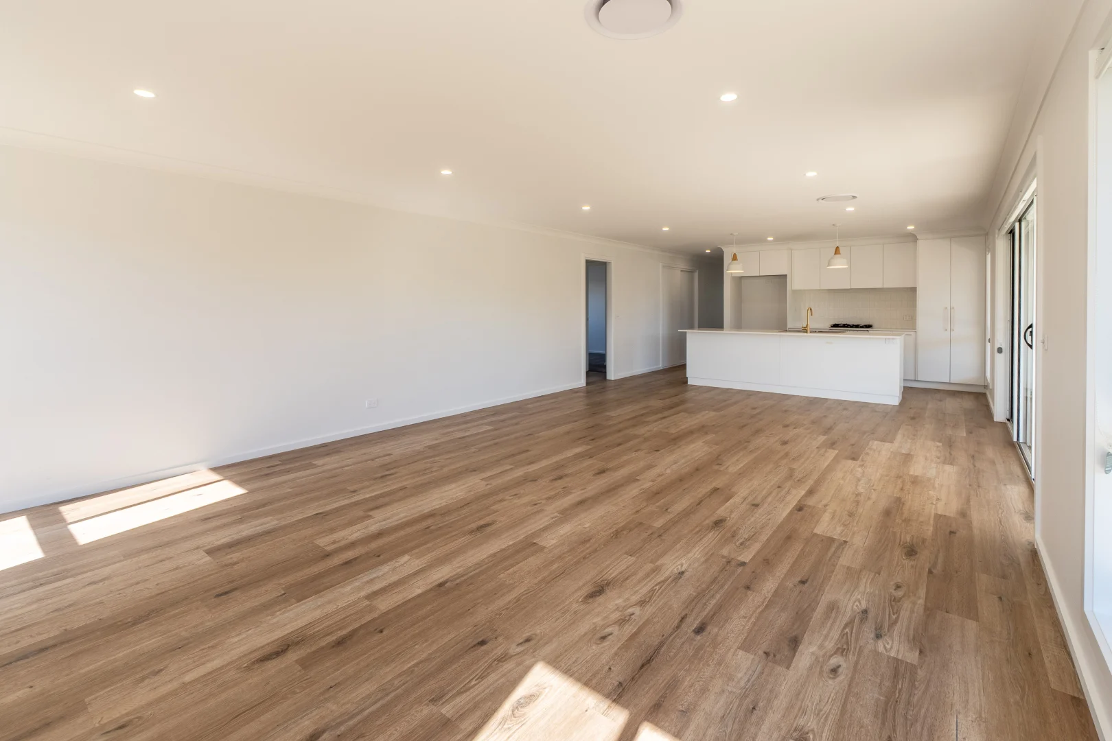Additional image 9 of Unit A/21 Kingdon Drive, Coolamon NSW 2701