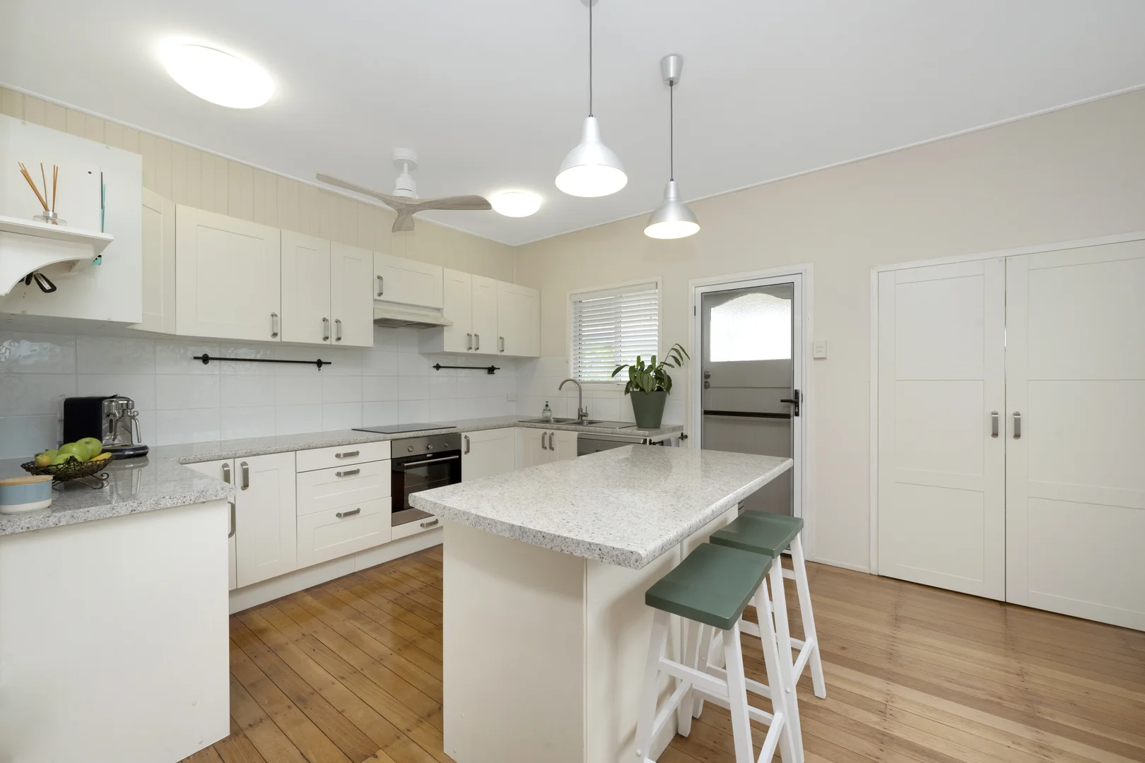 Additional image 8 of 1A Richmond Street, Hermit Park QLD 4812