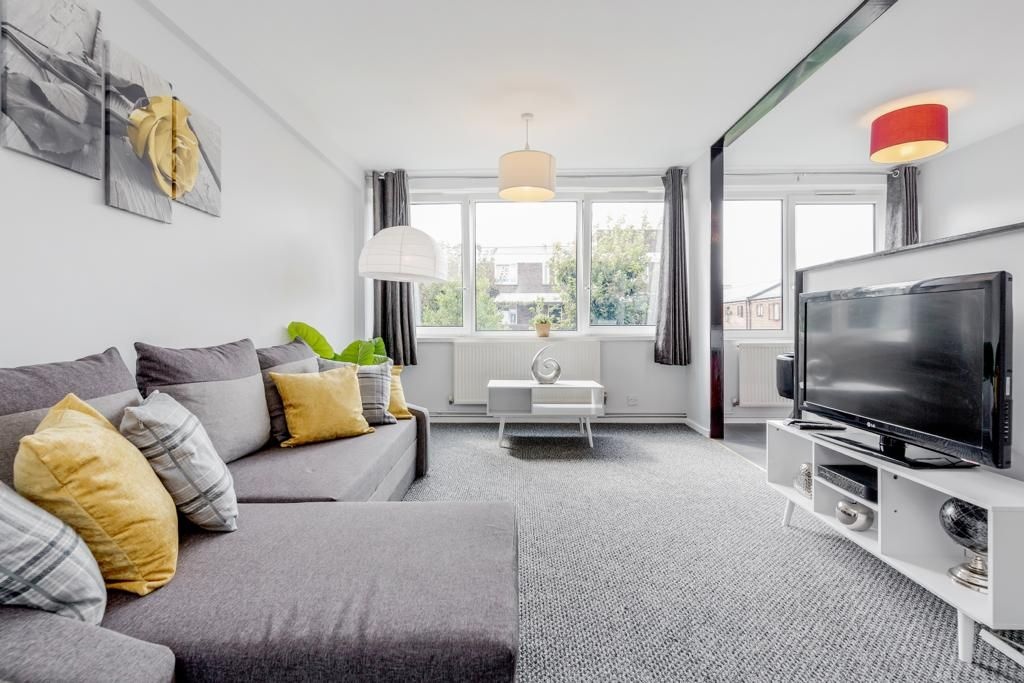 2 Bed Maisonette, Cable St, E1W, N1 7GU