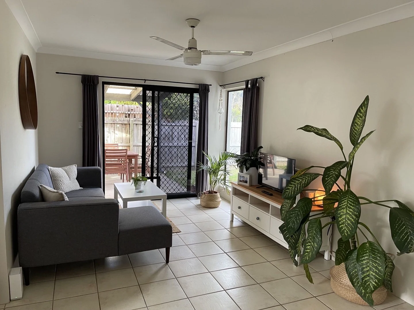 2/25 Saleng Cres, Warana QLD 4575