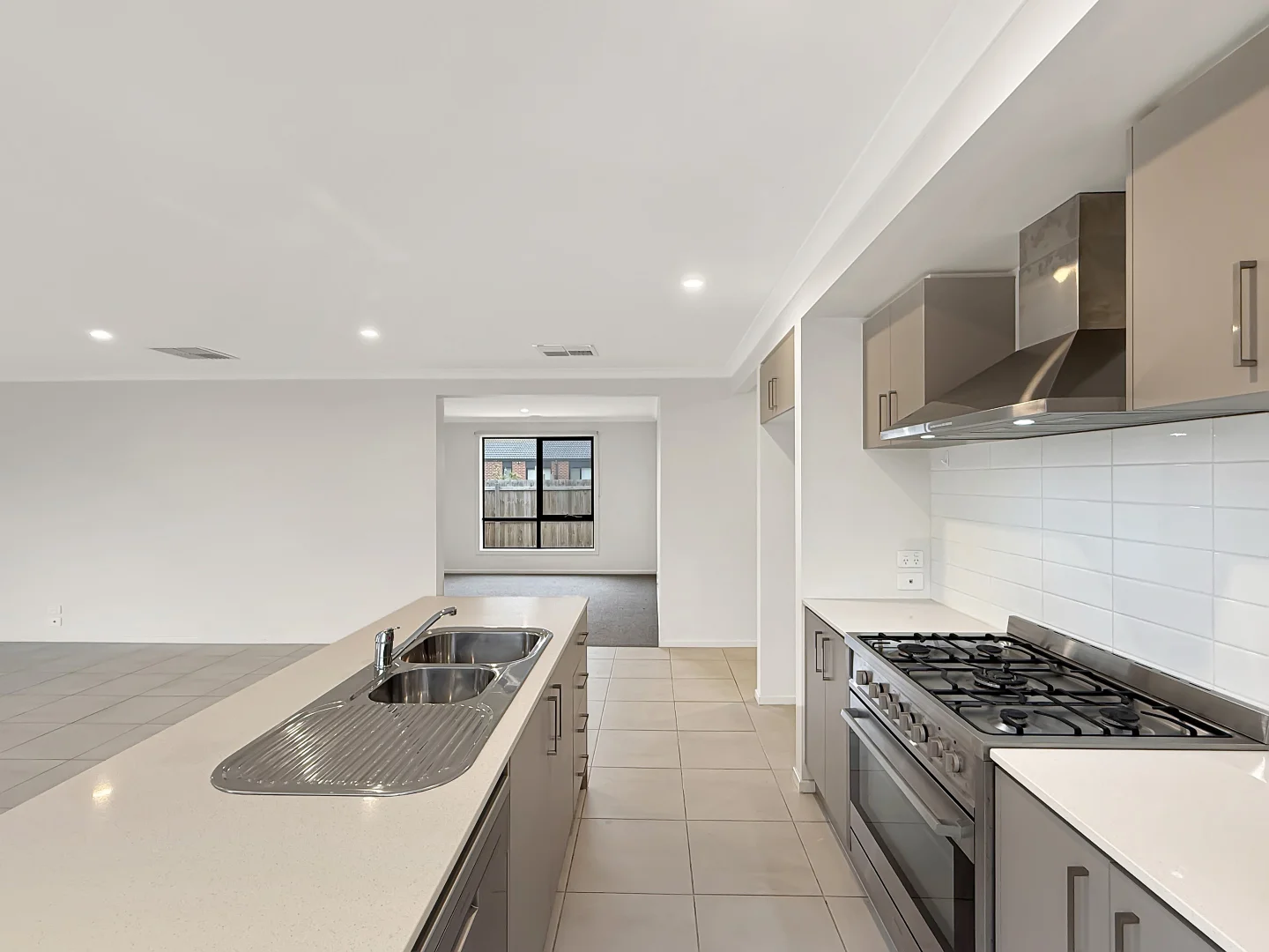 Additional image 3 of 16 Alcantara Boulevard, Wallan VIC 3756