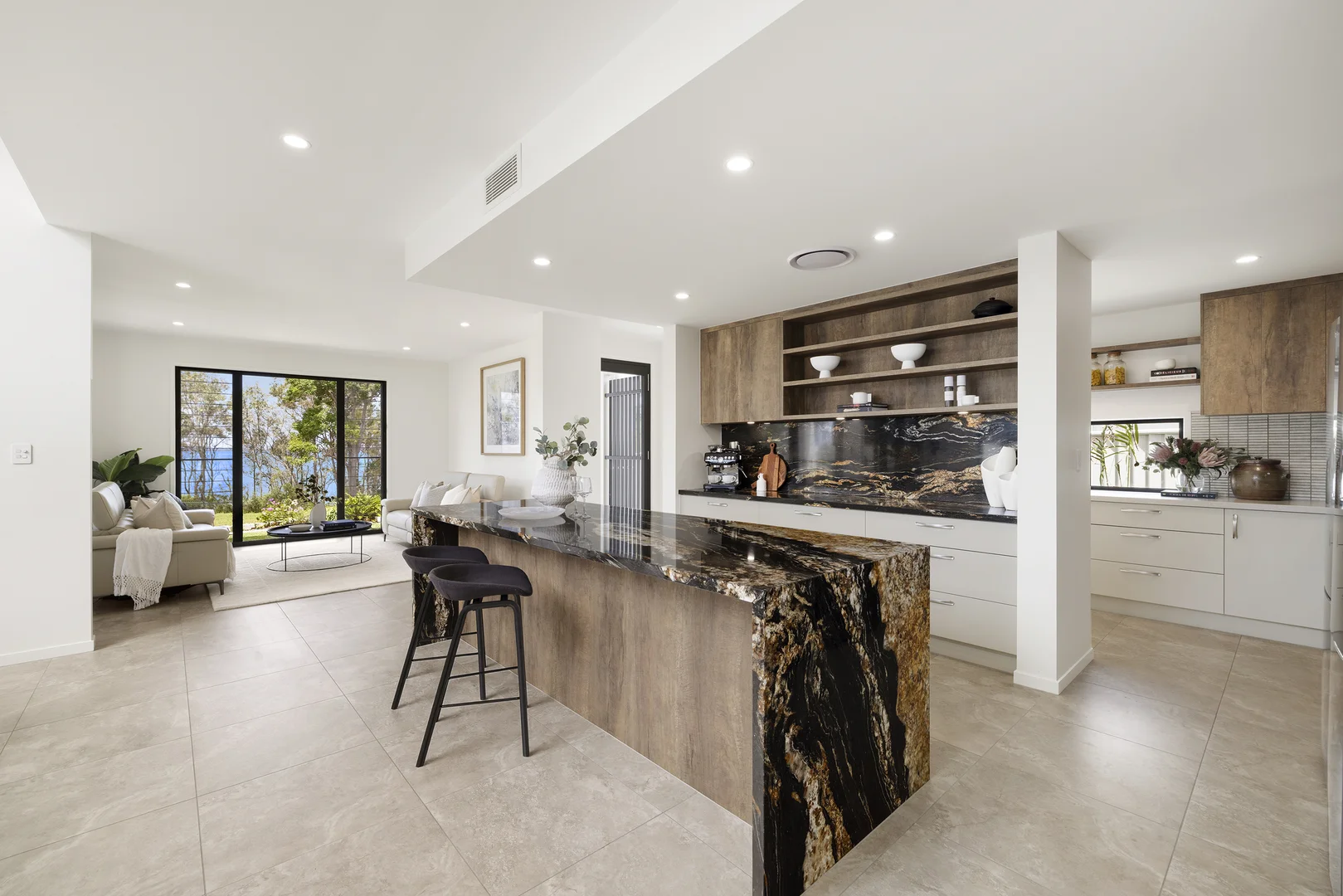 Additional image 14 of 108 Esplanade, Point Vernon QLD 4655
