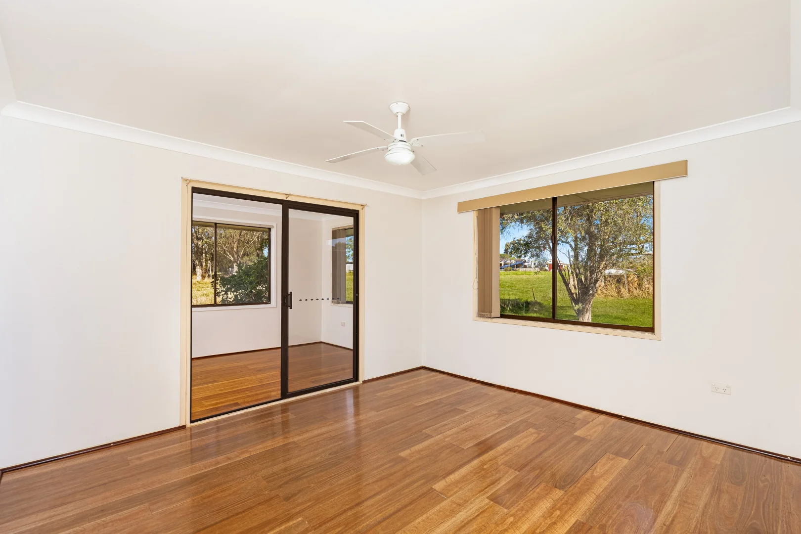 Additional image 8 of 50 Bellfield Avenue, Rossmore NSW 2557