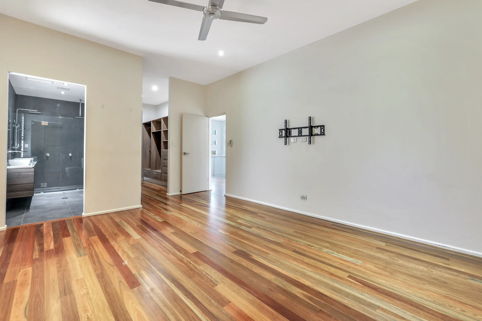 Additional image 12 of 17 Odegaard Drive, Rosebery NT 0832