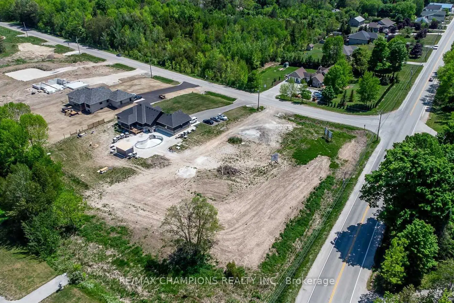 Additional image 6 of 106 Balmy Beach Road