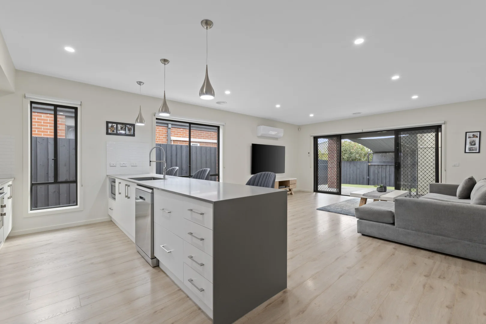 Additional image 3 of 11 Seal Street, Armstrong Creek VIC 3217