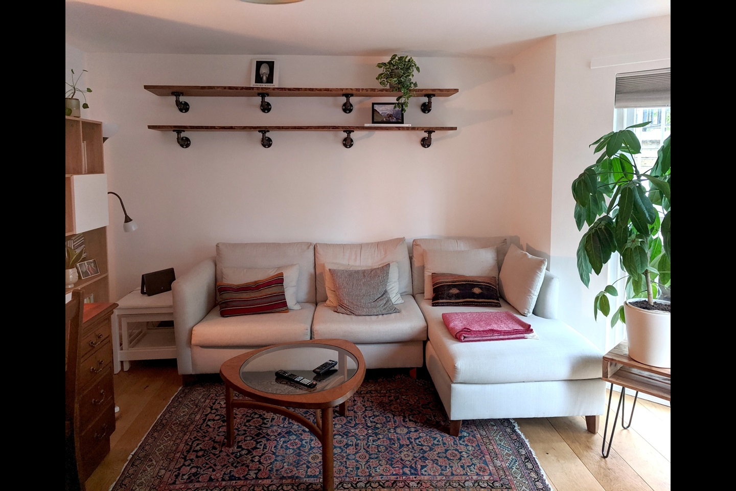 2 Bed Flat, Villa Road, SW9, N1 7GU photo 2