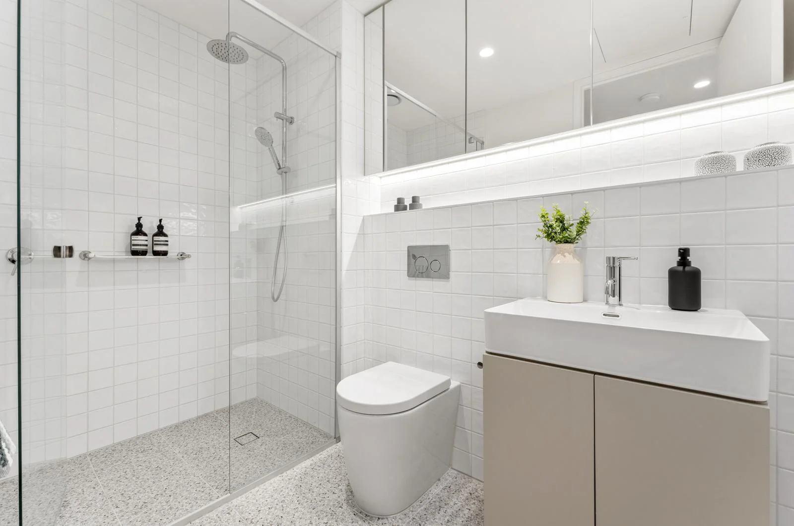 Additional image 9 of 1101/20 Wardens Walk, Coburg VIC 3058