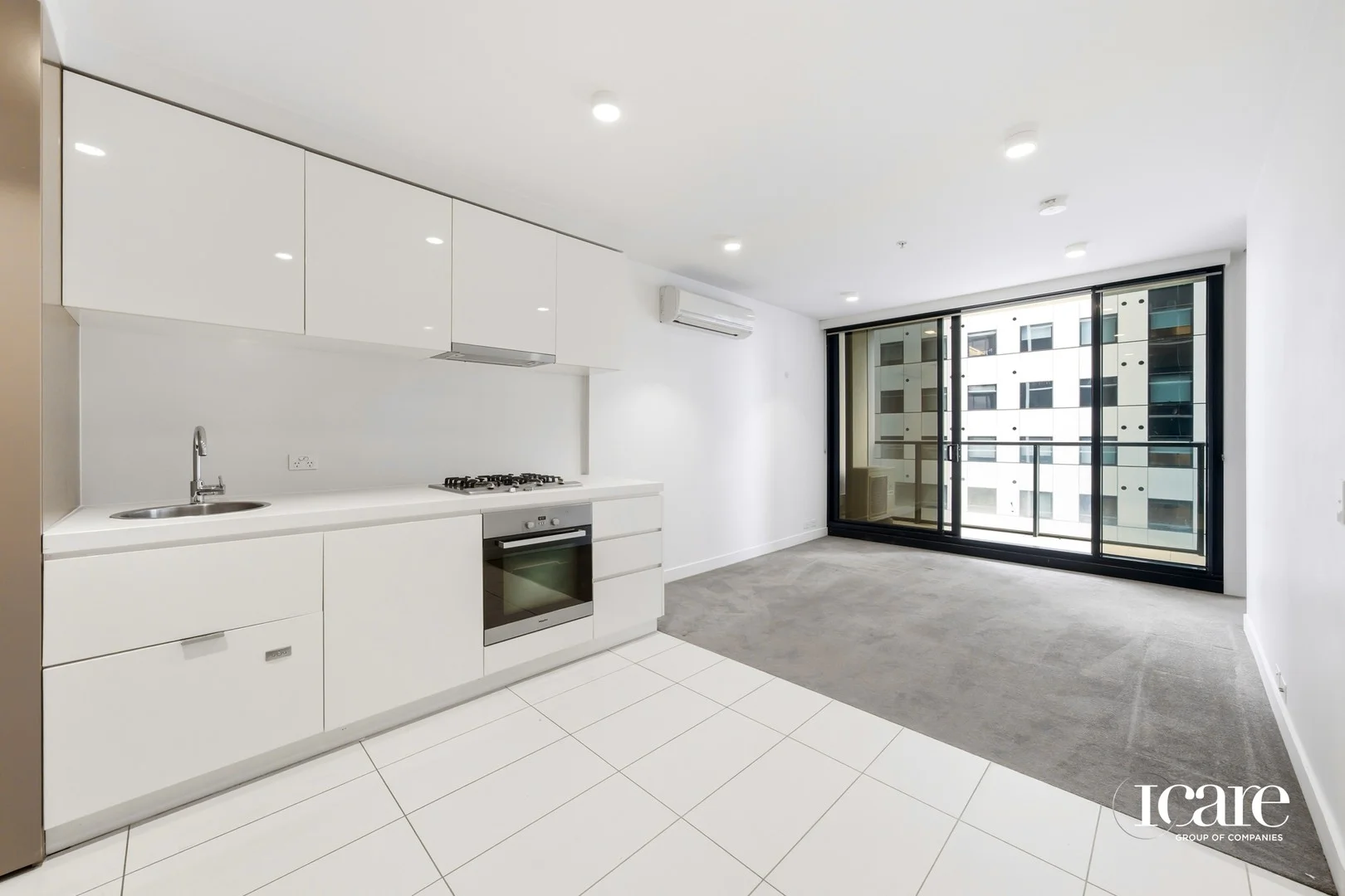1303/33 Mackenzie Street, Melbourne VIC 3000