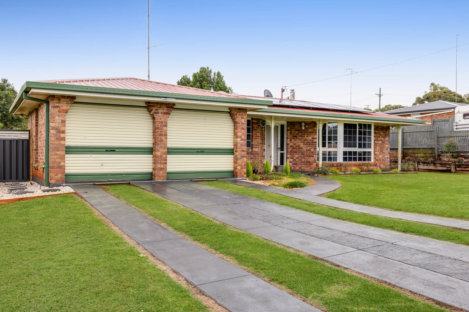 Additional image 18 of 9 Melway Crescent, Harristown QLD 4350