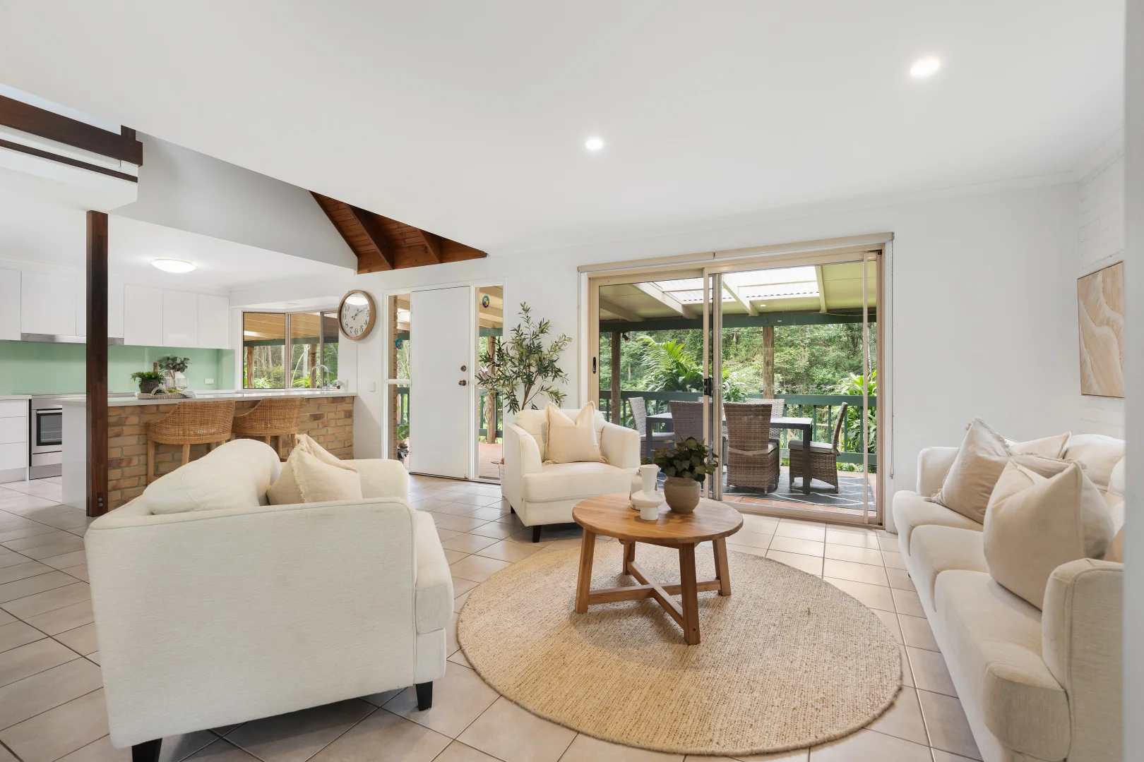 Additional image 2 of 11 Rita Court, Tanawha QLD 4556