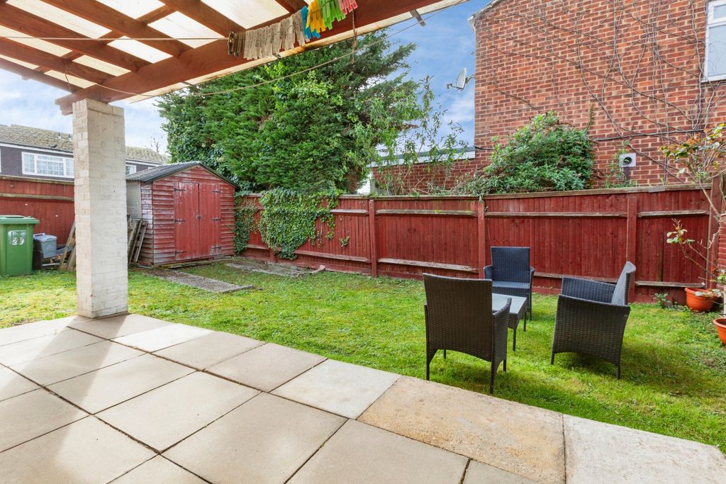 Additional image 17 of 5 bed detached house for saleStation Road, Slough SL1