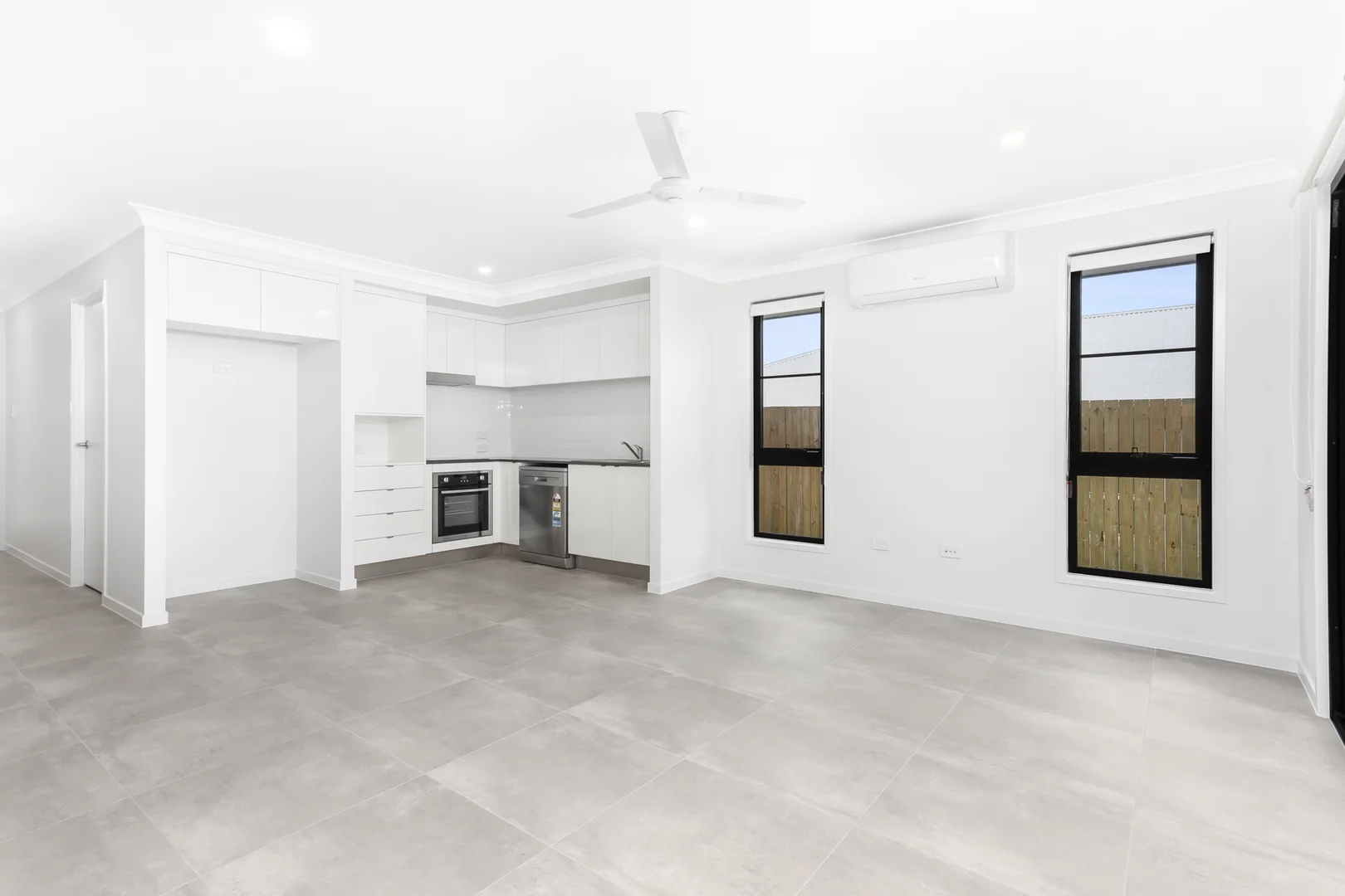 Additional image 2 of B/5 Torrey Street, Hidden Valley QLD 4703