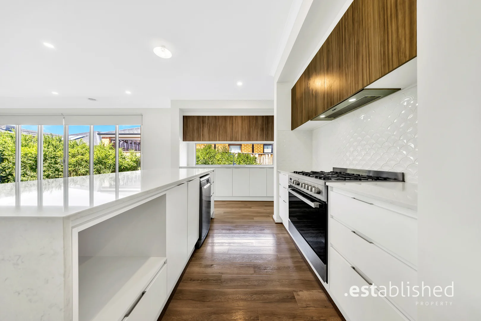 Additional image 3 of 33 Rondo Drive, Manor Lakes VIC 3024