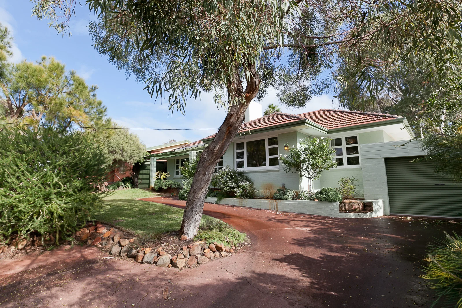 23 Mayfair Street, Mount Claremont WA 6010