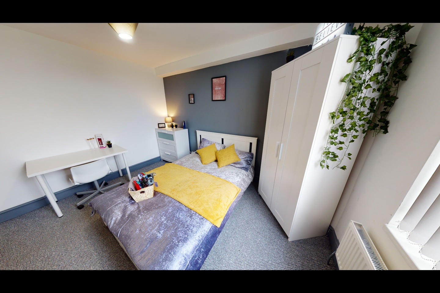 5 Bed Terraced House, Hafton Road, M7, N1 7GU