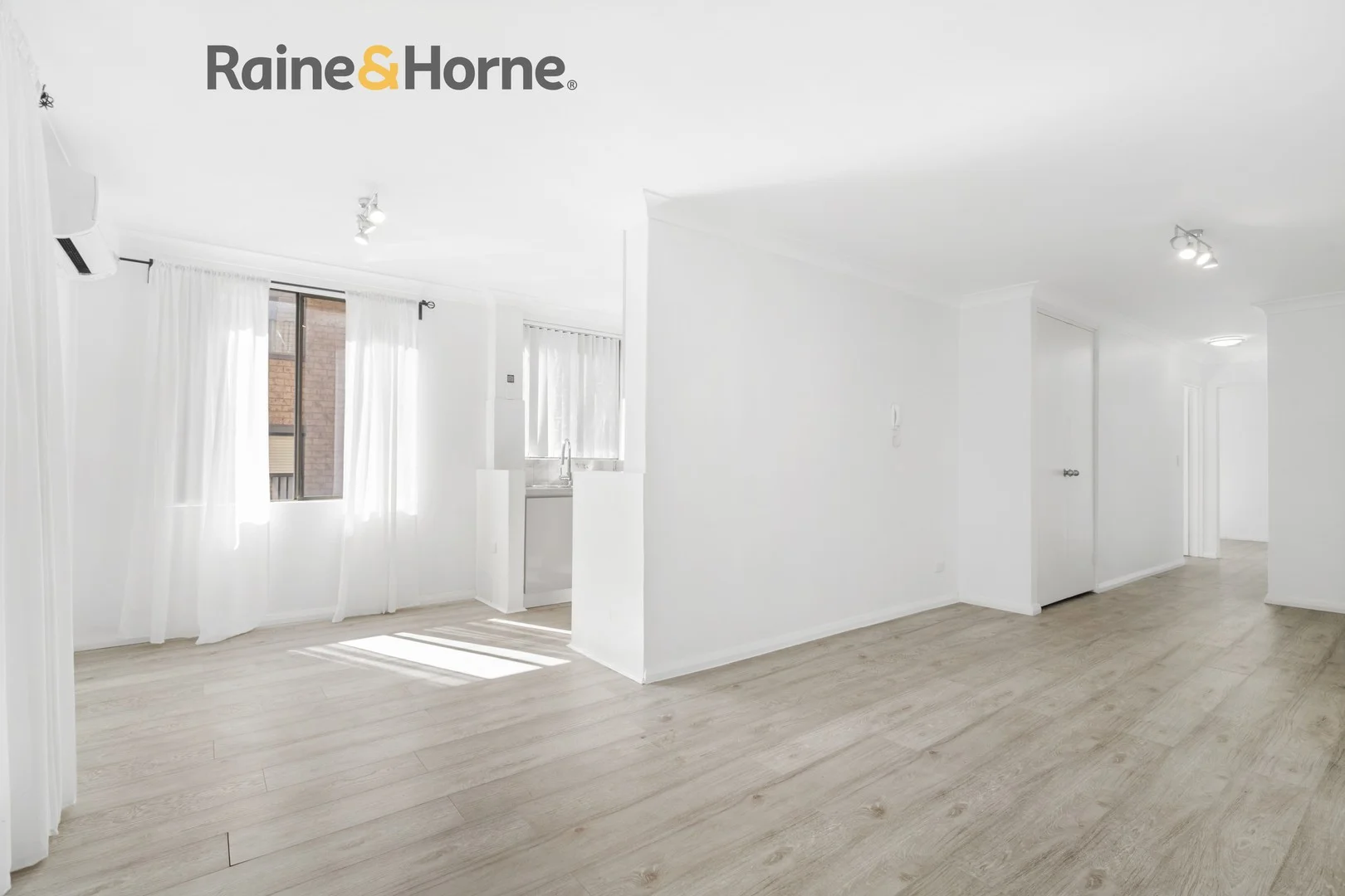 27/138 Moore Street, Liverpool NSW 2170