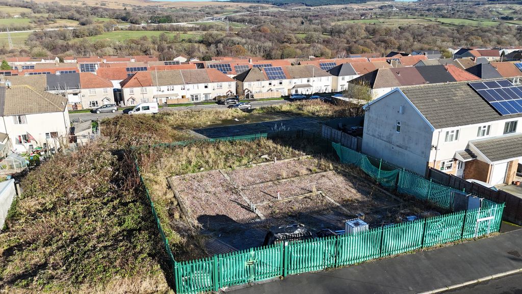Land for saleDerlwyn, Aberdare, Rhondda Cynon Taf CF44