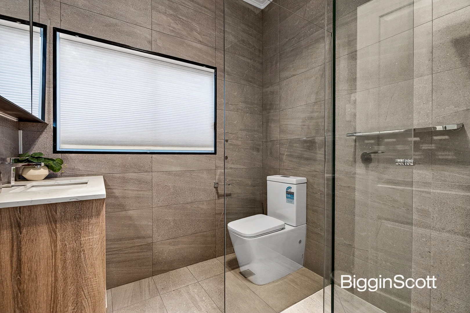 Additional image 8 of 33 Cleveland Road, Ashwood VIC 3147