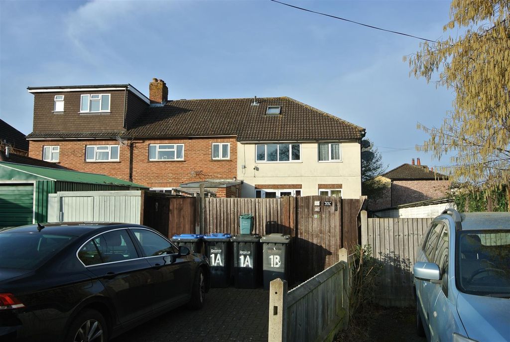 Additional image 12 of 2 bed maisonette for saleBlays Close, Englefield Green, Egham TW20