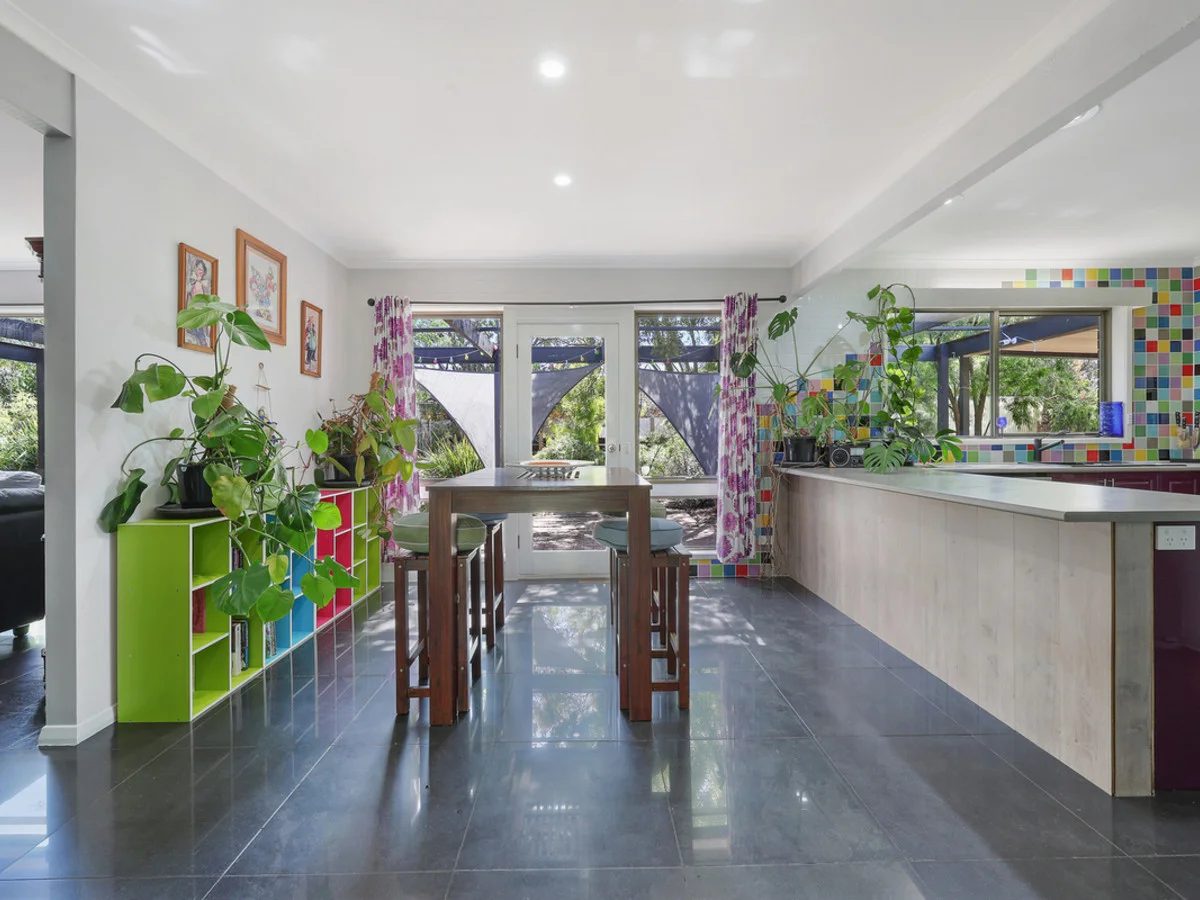 Additional image 5 of 24 Mount Road, Mortlake VIC 3272