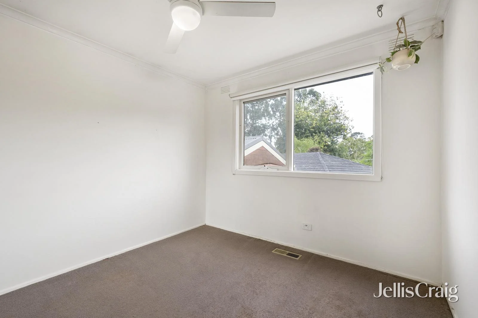 Additional image 6 of 2 Kara Court, Montrose VIC 3765