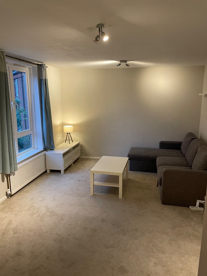 1 Bed Flat, Wrights Green, SW4, N1 7GU