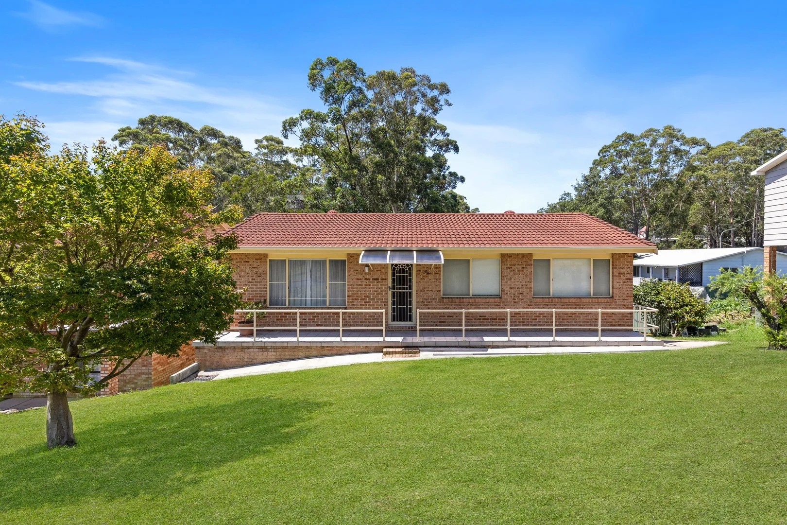 34 Leo Drive, Narrawallee NSW 2539