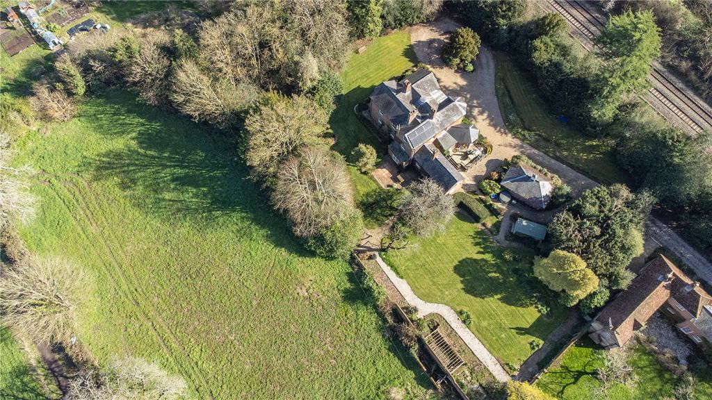 Additional image 19 of 5 bed detached house for saleBonemill Lane, Enborne, Newbury, Berkshire RG20