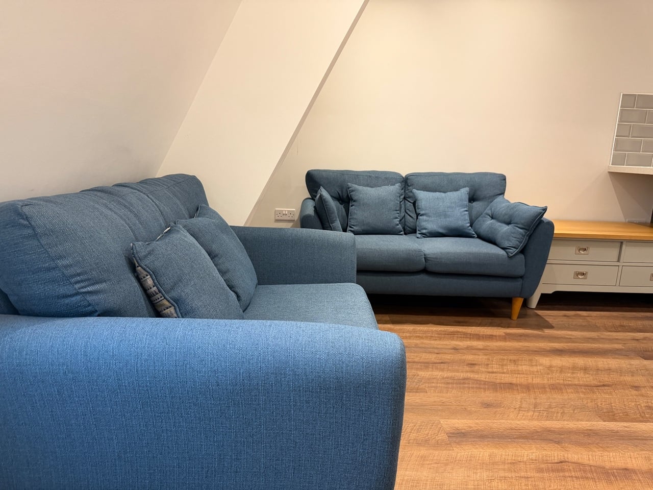 1 Bed Flat, Hanover Square, LS3, N1 7GU photo 3