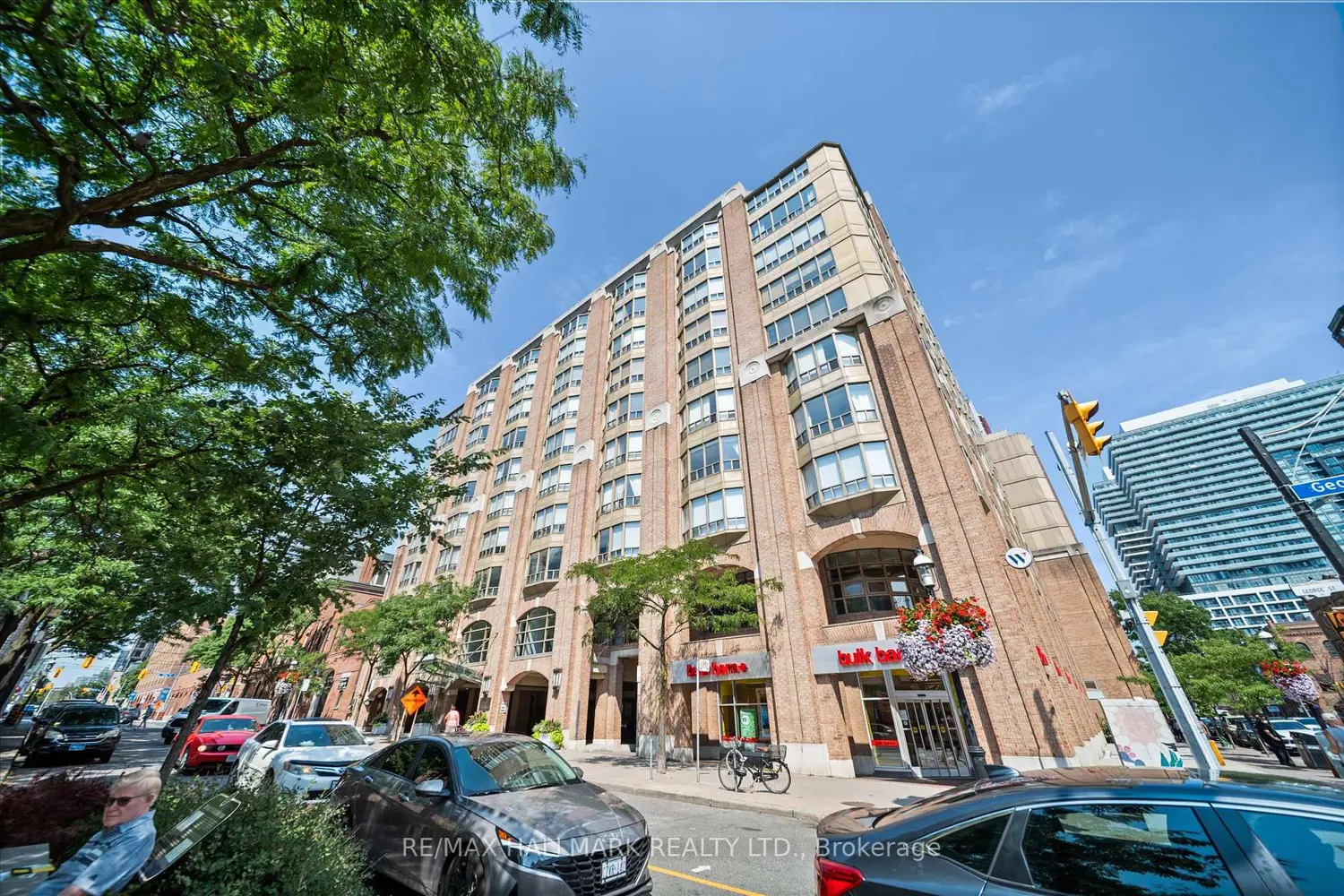 25 George Street 801