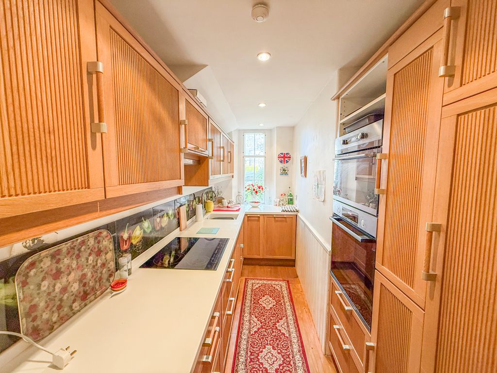2 bed flat for salePitfour Castle, St. Madoes PH2 photo 5
