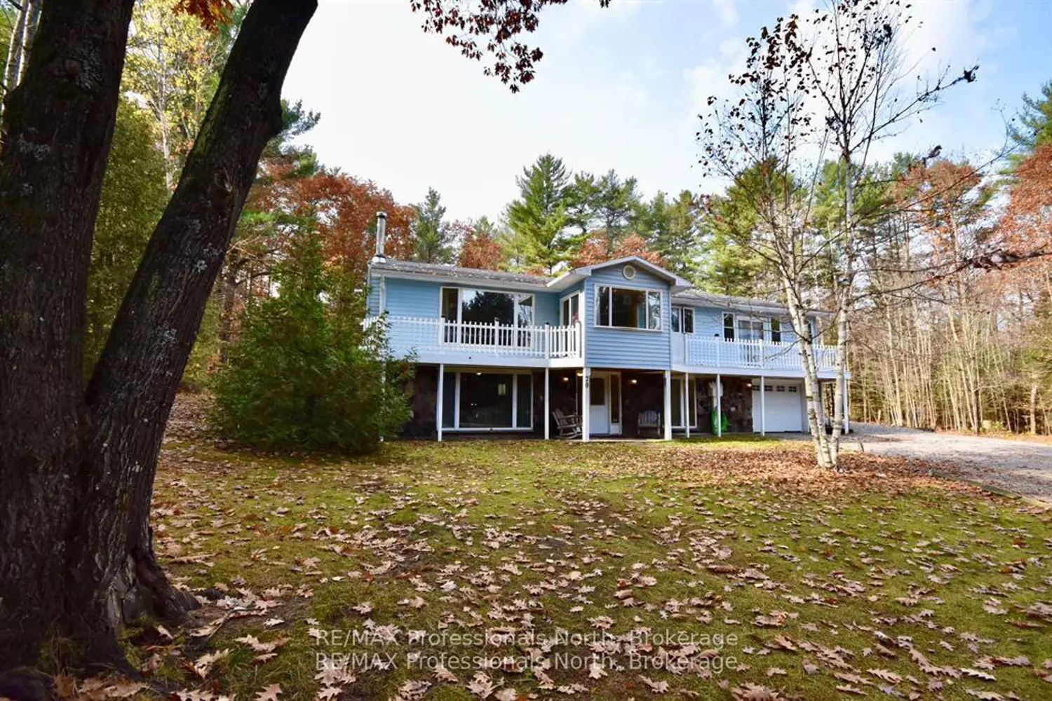 20 Coulter Lane photo 3