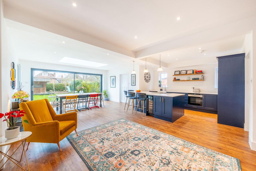 Additional image 2 of 4 bed detached house for saleHarrow Road, West Bridgford NG2