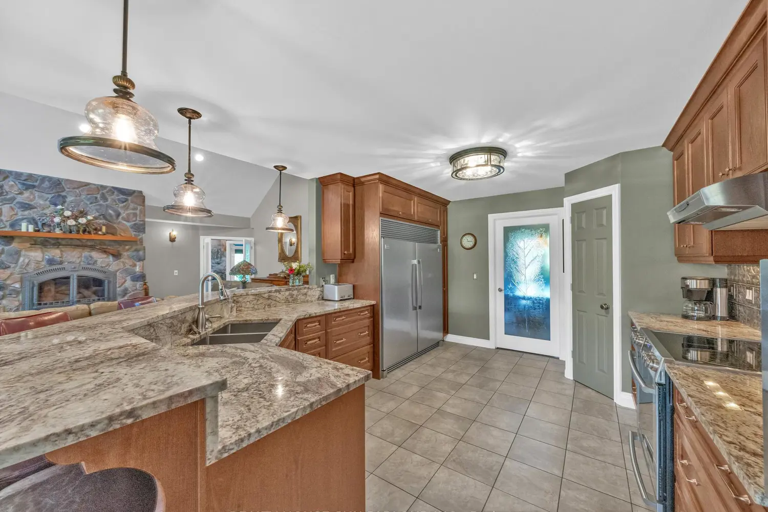 Additional image 9 of 2310 Hickson Road