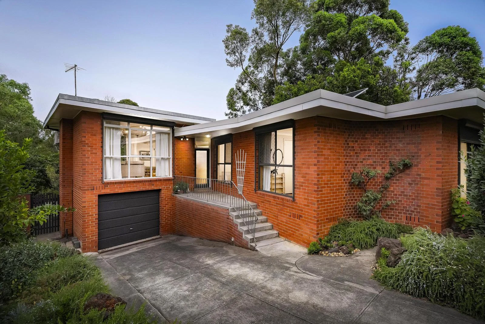 Additional image 8 of 10 Pilgrim Court, Rosanna VIC 3084