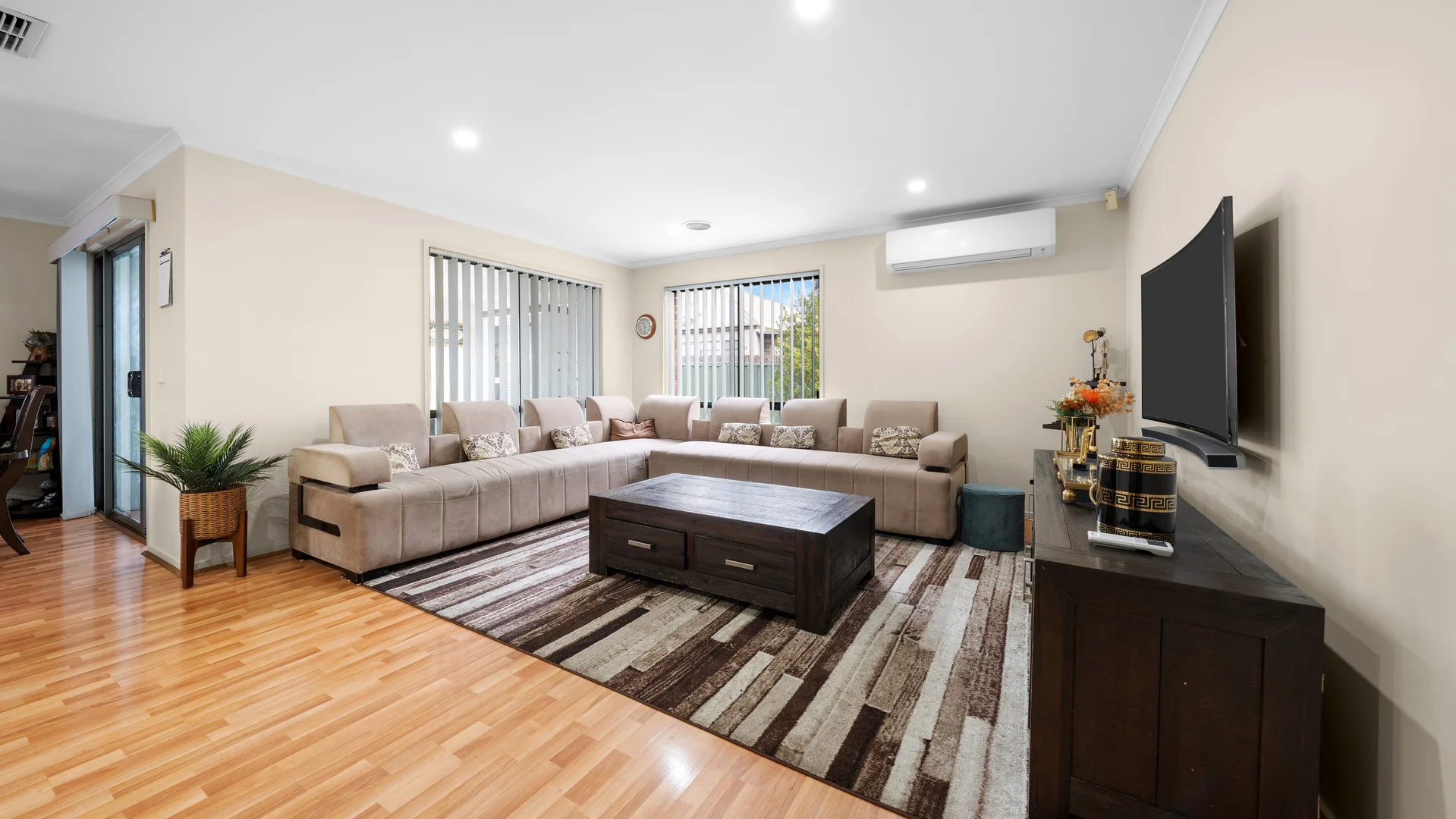 Additional image 3 of 17 Hurlingham Way, Craigieburn VIC 3064
