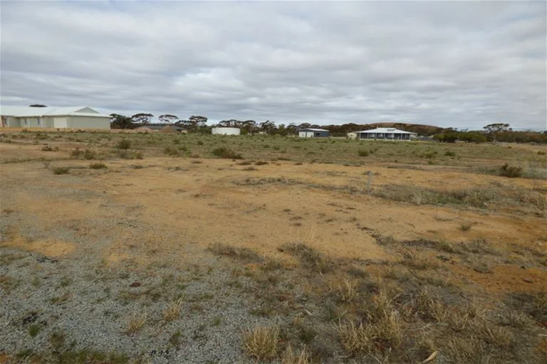 Additional image 2 of 6 Whitfield Way, Merredin WA 6415