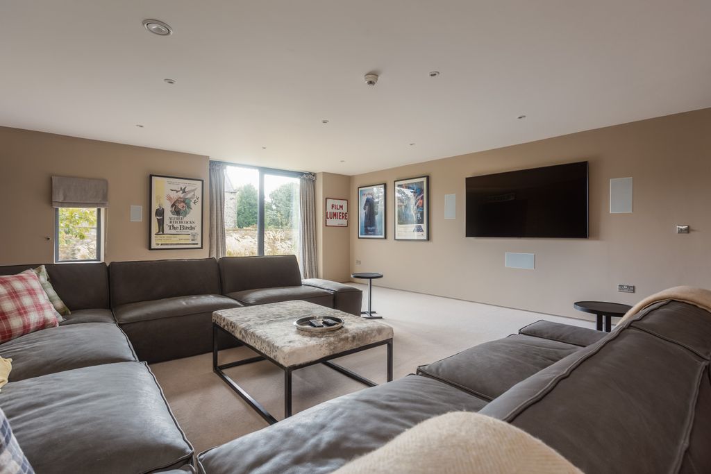 Additional image 9 of 5 bed detached house for saleMain Street, Sinnington, York, North Yorkshire YO62