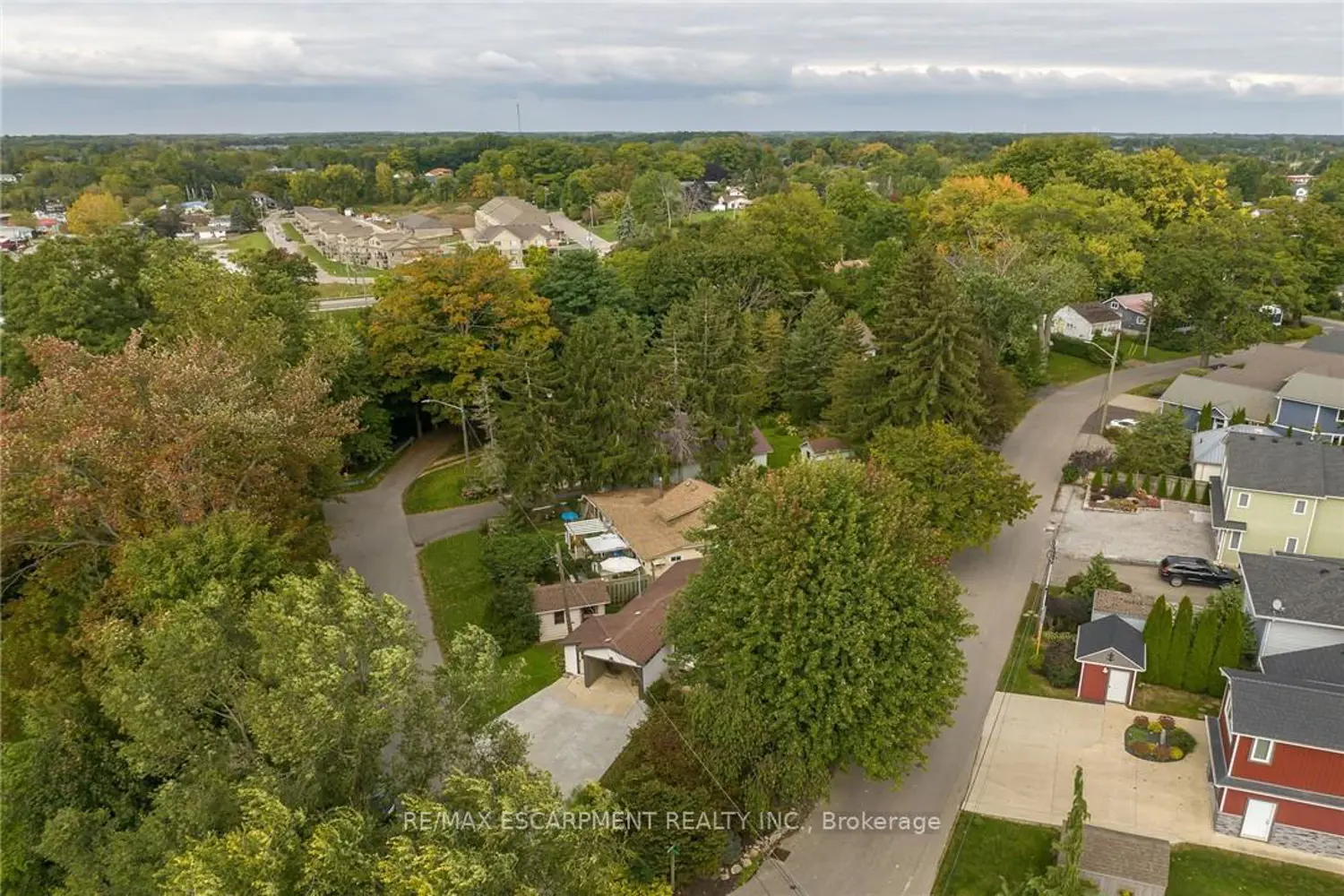 Additional image 17 of 16 Broad Avenue