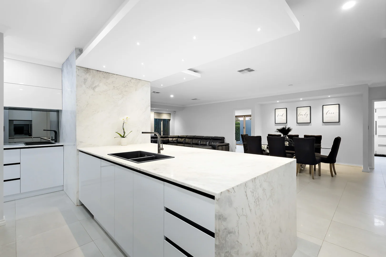 Additional image 58 of 2 Traviata Crescent, The Vines WA 6069