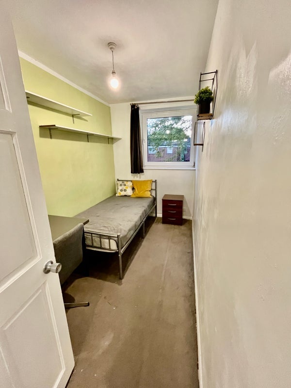 Additional image 3 of Room in a Shared Flat, St Marychurch St, SE16, N1 7GU