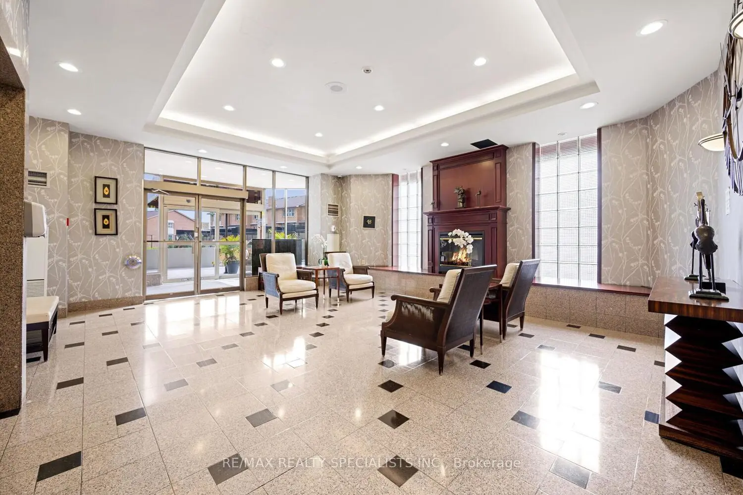 Additional image 4 of 3605 Kariya Drive 111